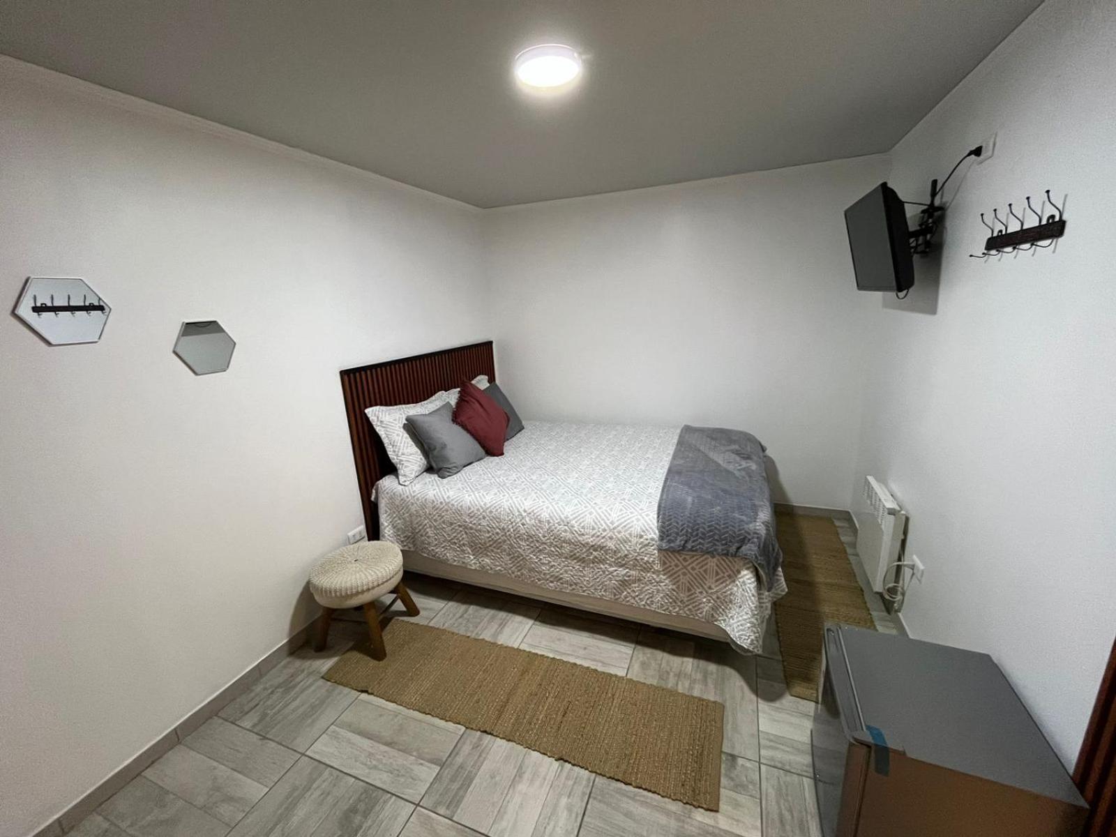 Hostal Fenix Ξενοδοχείο Σαντιάγκο Εξωτερικό φωτογραφία